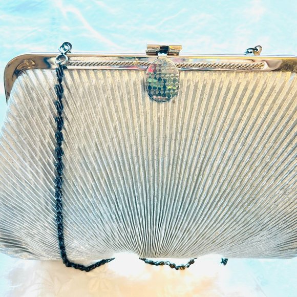 Vintage Silver Metallic Evening Clutch – Handmade - Picture 9 of 10